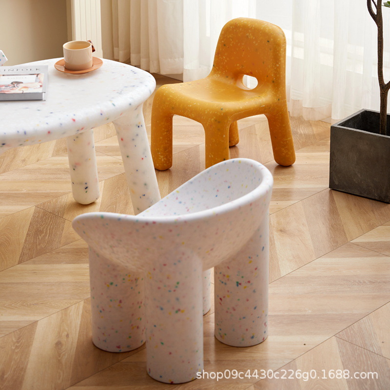 Silla Infantil de Plástico Eco - Kids Outdoor Chair reseña y precio